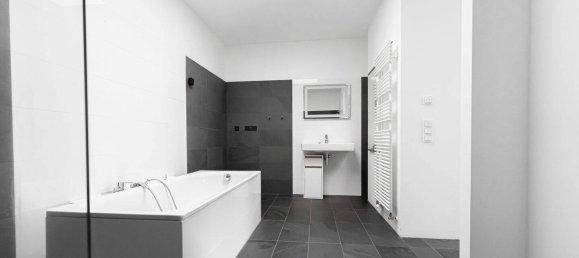 Дом с 2 комнатами в Штаакен, Германия № 332252 29