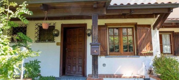 5 bedrooms House in Corio, Italy No. 379498 20