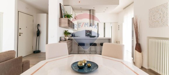 5 rooms Apartment in Jesi, Italy No. 13149 7