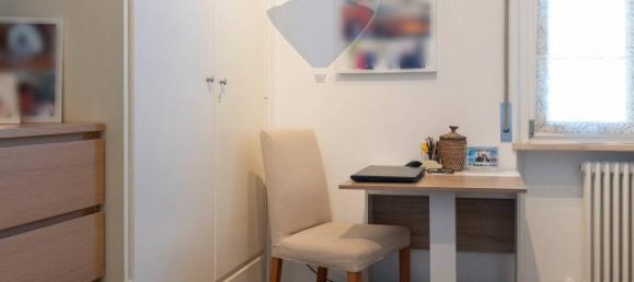 5 rooms Apartment in Jesi, Italy No. 13149 10