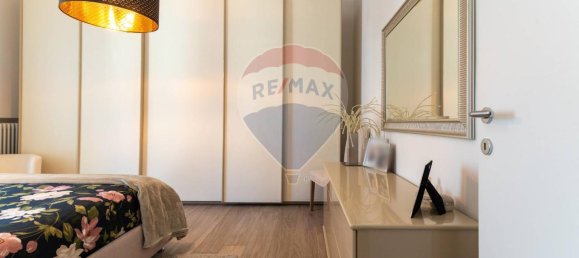 5 rooms Apartment in Jesi, Italy No. 13149 17