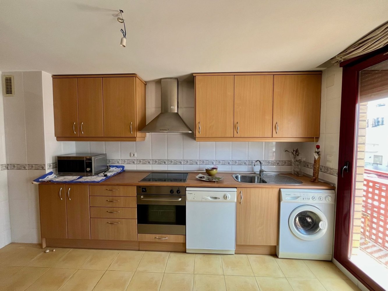 2 bedrooms Apartment in Zaragoza, Spain No. 163282