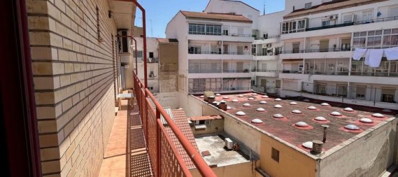 2 bedrooms Apartment in Zaragoza, Spain No. 163282 10