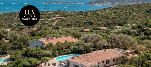 6 rooms Villa in Olbia, Italy No. 156671 2