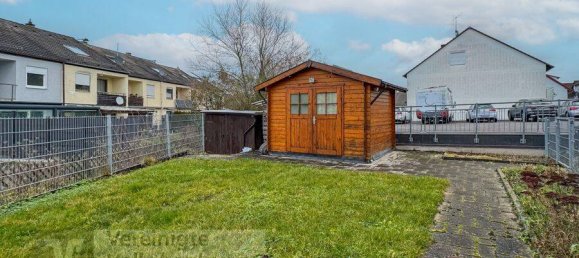 4 bedrooms Townhouse in Boblingen, Germany No. 28572 3