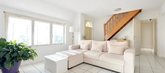 5 bedrooms House in Billancelles, France No. 226925 2