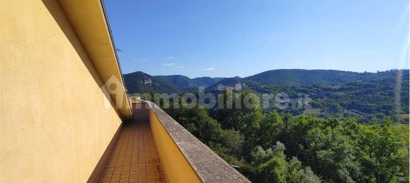 3 bedrooms Apartment in Terni, Italy No. 265875 20