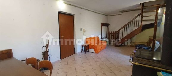 3 bedrooms Apartment in Terni, Italy No. 265875 5