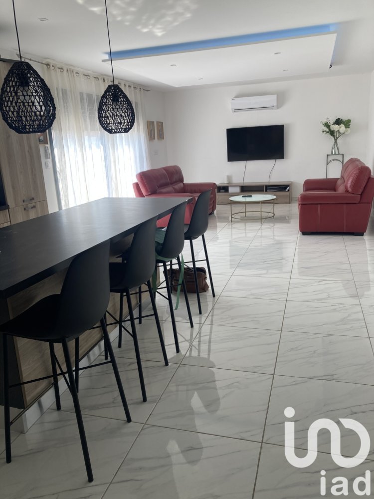 3 bedrooms House in Gard, France No. 344030