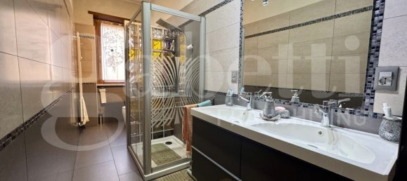 3 chambres Appartement à Collegno, Italy No. 373725 22