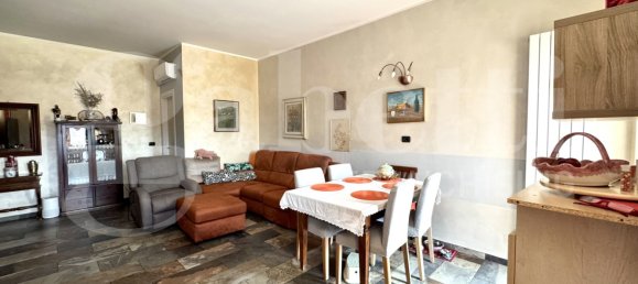 3 chambres Appartement à Collegno, Italy No. 373725 3