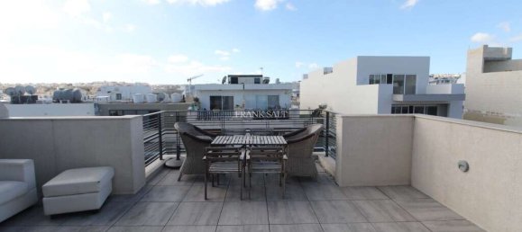 3 chambres Penthouse à Swieqi, Malta No. 7018 2