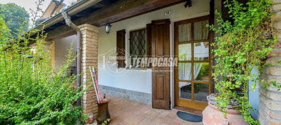 Дом с 5 комнатами в Кастельнуово Рангоне, Италия № 36350 4