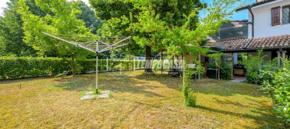 Дом с 5 комнатами в Кастельнуово Рангоне, Италия № 36350 11