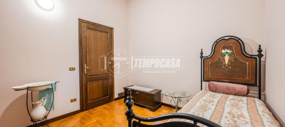 Дом с 5 комнатами в Кастельнуово Рангоне, Италия № 36350 32