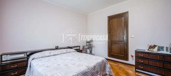 Дом с 5 комнатами в Кастельнуово Рангоне, Италия № 36350 45