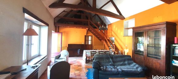 2 bedrooms House in Saumur, France No. 362580 3