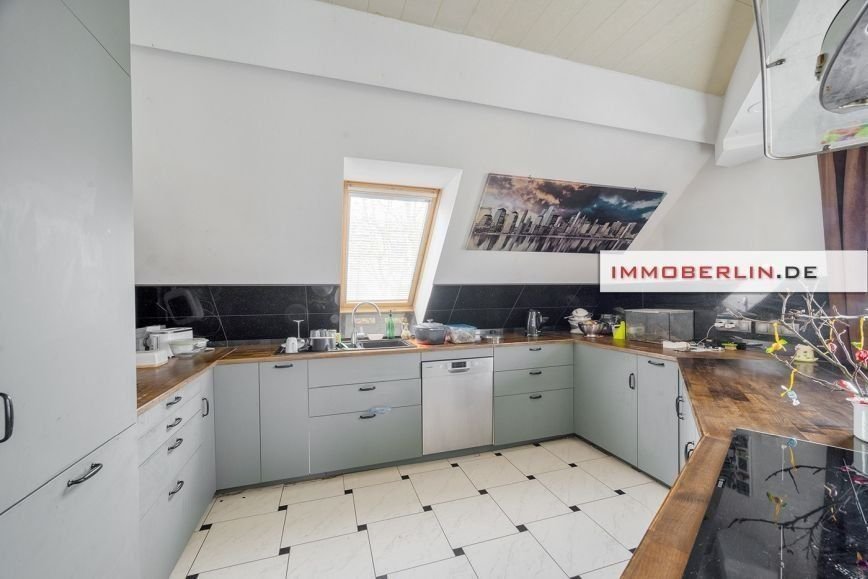 Casa de 9 habitaciónes en Berlin, Germany No. 44273