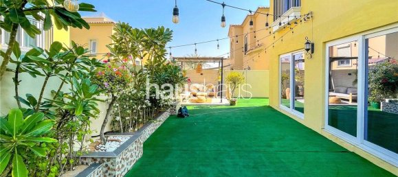 Вилла с 3 спальнями в Dubai Land, ОАЭ № 98799 13