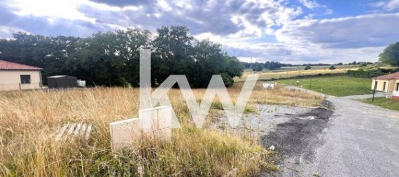  قطعة أرض في Limoges, France 619متر مربع رقم 304432 2