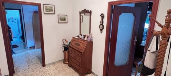 2 bedrooms Apartment in Naples, Italy No. 184866 2