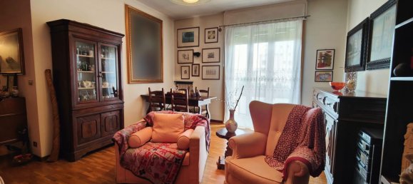 4 rooms Apartment in Milan, Italy No. 244863 4