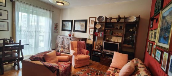 4 rooms Apartment in Milan, Italy No. 244863 3