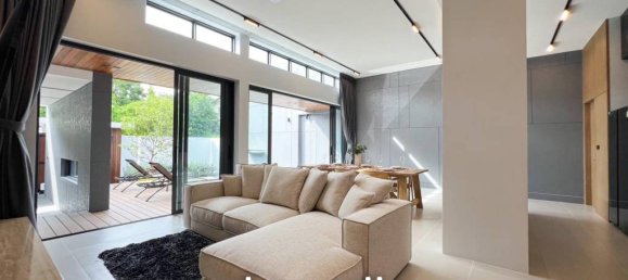 3 bedrooms Villa in Chalong, Thailand No. 24795 6