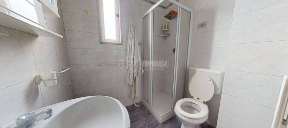 3 chambres Appartement à Turi, Italy No. 162995 19