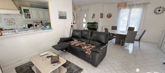 3 Schlafzimmer Haus in Oise, France, Nr. 330283 4