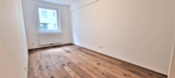 4 rooms Apartment in Favoriten, Austria No. 170882 9