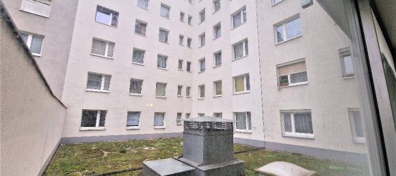 4 rooms Apartment in Favoriten, Austria No. 170882 8