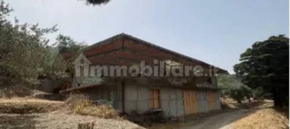 Дом с 3 спальнями в Скалетта Дзанклеа, Италия № 48184 2