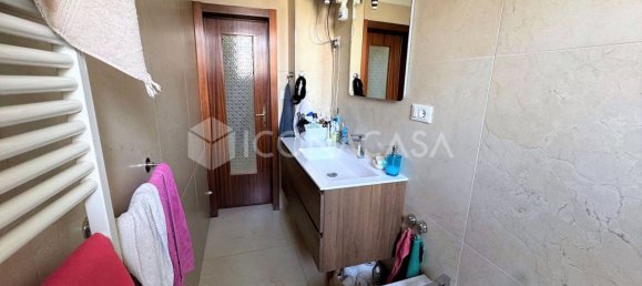 3 rooms Apartment in Bologna, Italy No. 315848 20