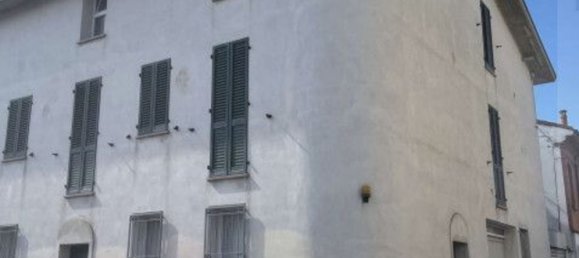 3-salle Appartement à Massa Lombarda, Italy No. 99526 3