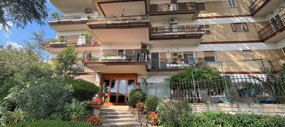 3 bedrooms Apartment in Rome, Italy No. 310793 24