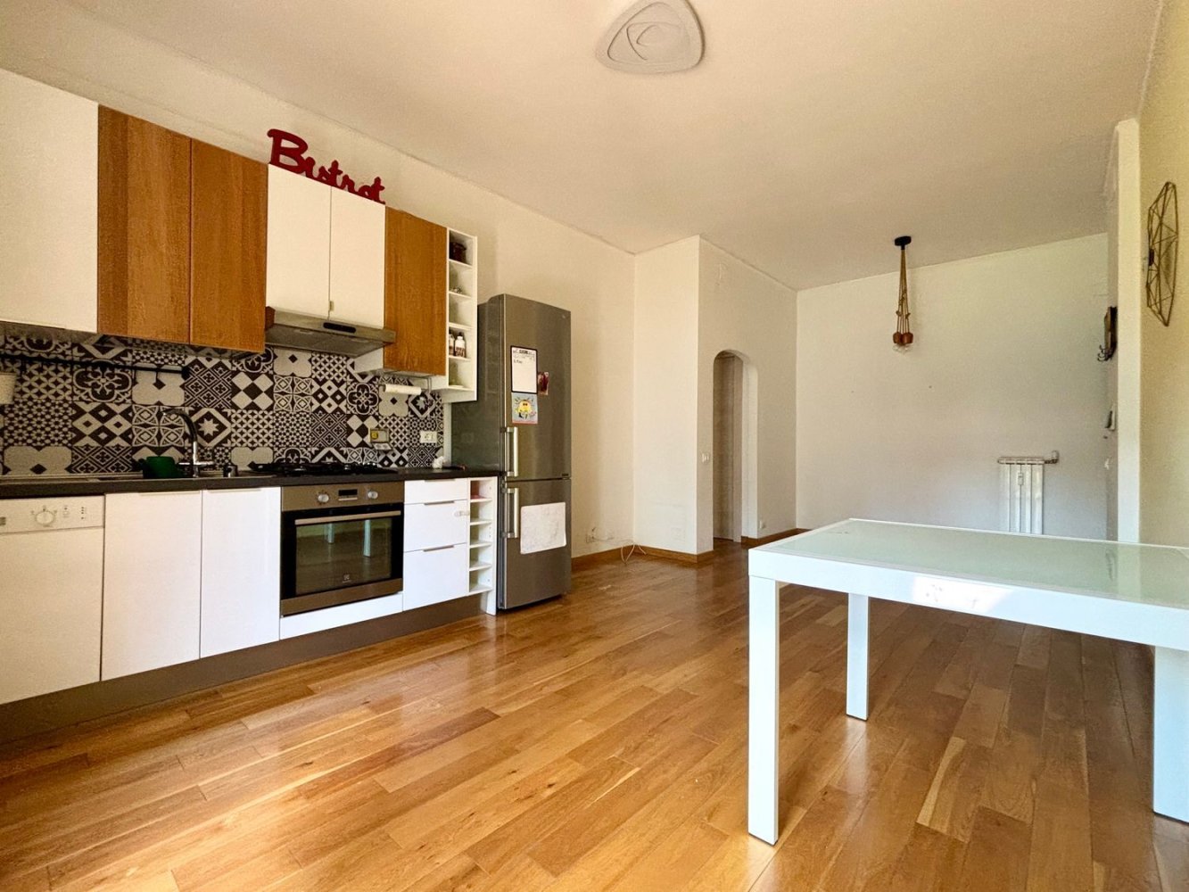 3 bedrooms Apartment in Rome, Italy No. 310793