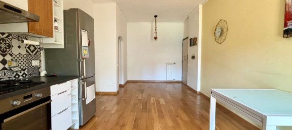 3 bedrooms Apartment in Rome, Italy No. 310793 7
