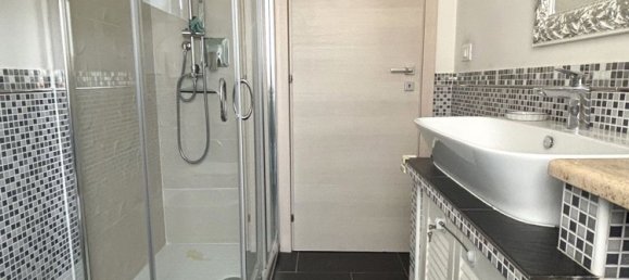 3 bedrooms Apartment in Rome, Italy No. 310793 16