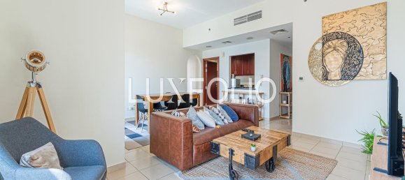 4 Schlafzimmer Villa in Abu Dhabi, UAE, Nr. 100722 3