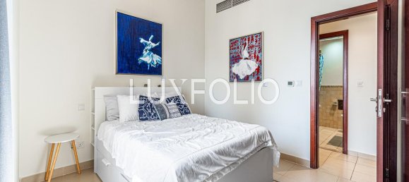 4 Schlafzimmer Villa in Abu Dhabi, UAE, Nr. 100722 14