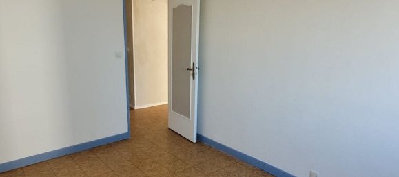 Квартира с 3 спальнями в Амьен, Франция № 77888 9