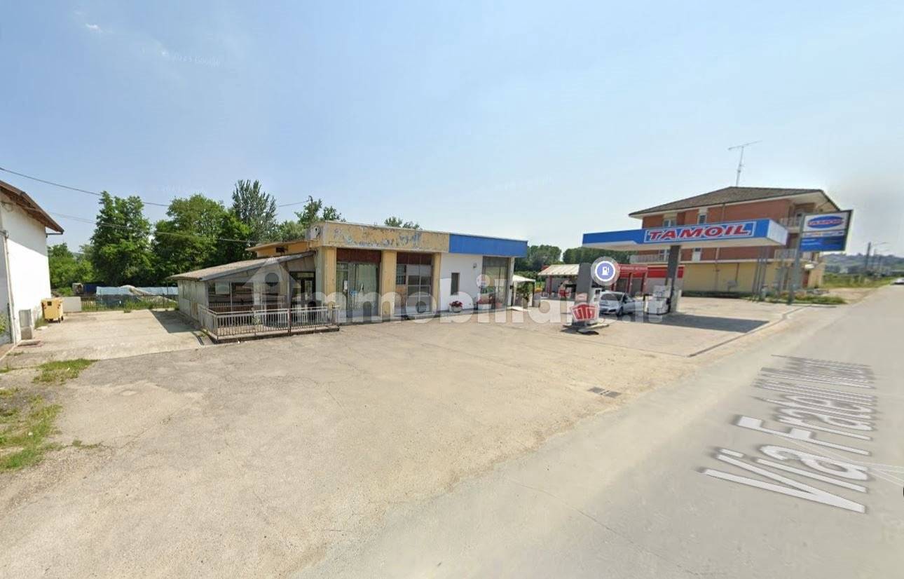 3 rooms Commercial property in Castagnole delle Lanze, Italy No. 161540