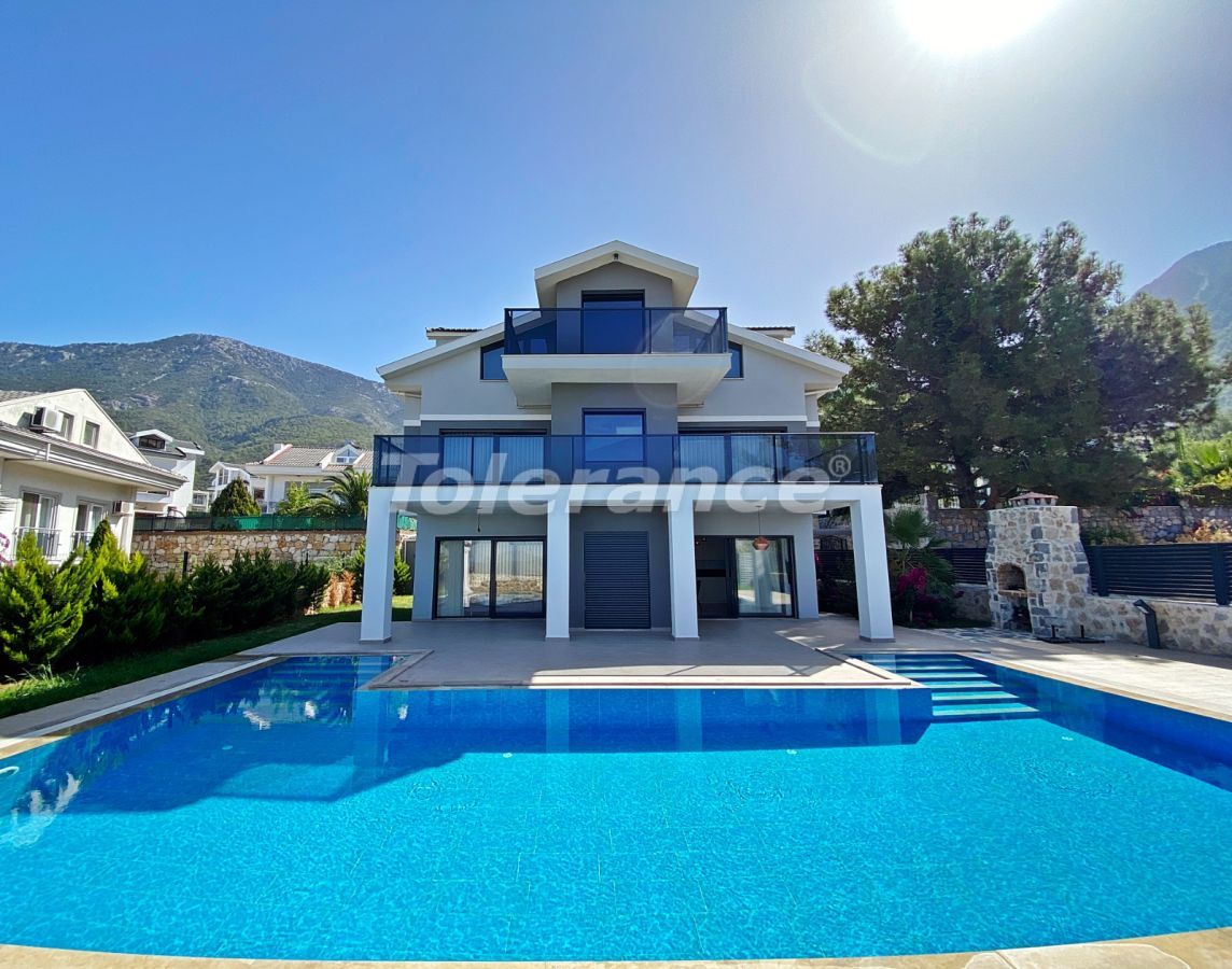 Villa 4+1 in Fethiye, Turkey No. 12334
