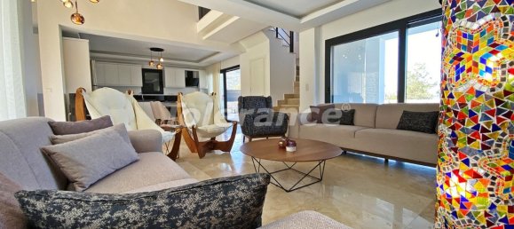 Villa 4+1 in Fethiye, Turkey No. 12334 5