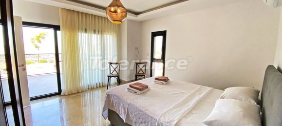 Villa 4+1 in Fethiye, Turkey No. 12334 11