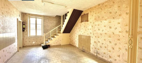 2 bedrooms House in Ambleny, France No. 237942 2