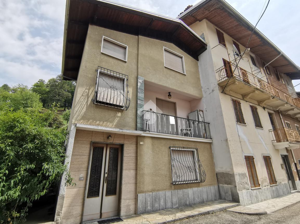 6-Zimmer Haus in Valdilana, Italy, Nr. 114490
