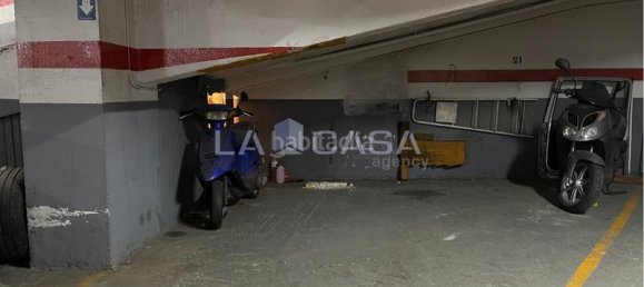 Parkplatz in Badalona, Spain 43m², Nr. 136119 8
