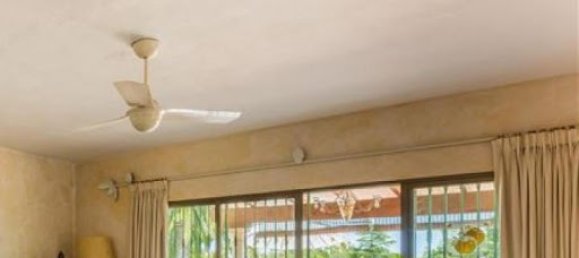 5 bedrooms Villa in Benahavis, Spain No. 141906 13